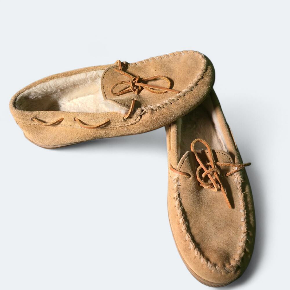 Minnetonka Men's Lined Hardsole Moccasin Slippers Tan Size 11